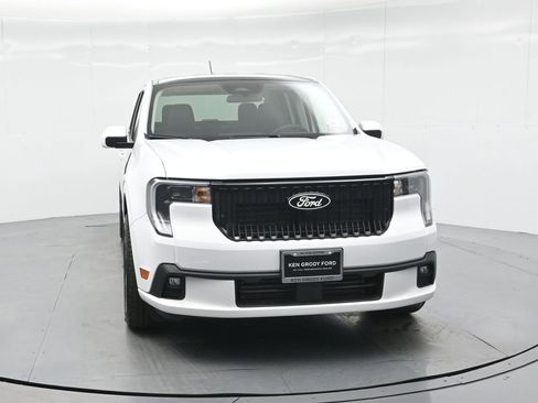 New 2025 Ford Maverick Lobo image 52