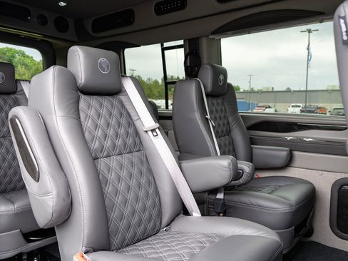 New 2026 Ford Transit 250 148 Medium Roof Extended AWD image 54