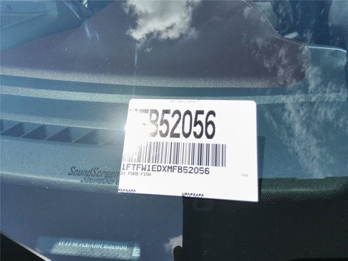 Used 2021 Ford F150 Lariat w/ Equipment Group 502A High AWD/4WD image 11
