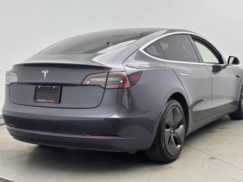 Used 2019 Tesla Model 3 Standard Range Plus image 7