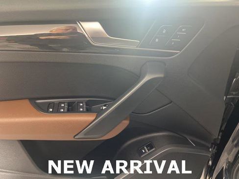 Used 2018 Audi Q5 2.0T Premium Plus w/ Premium Plus Package image 8