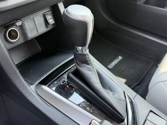 Used 2016 Toyota Corolla LE FWD image 18