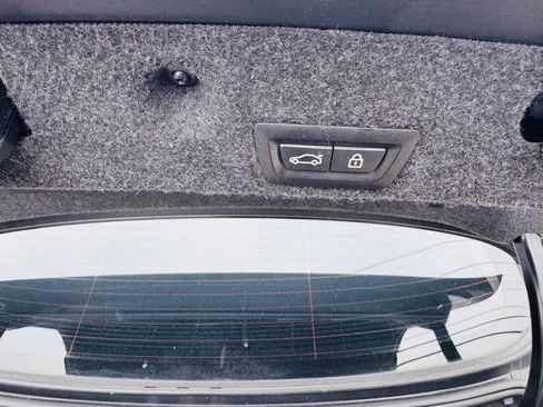 Used 2014 BMW 528i xDrive Sedan image 10