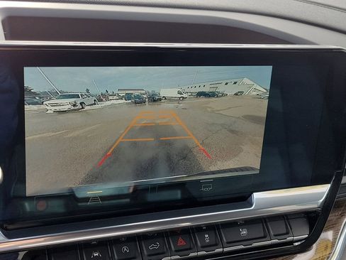 Used 2023 Chevrolet Silverado 1500 LT image 28