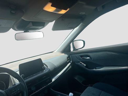 Used 2023 Nissan Rogue SV FWD image 22