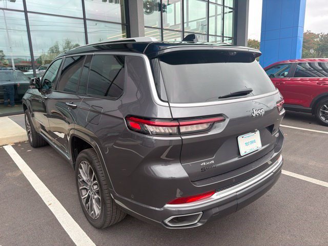 Used 2023 Jeep Grand Cherokee L Summit AWD/4WD image 6