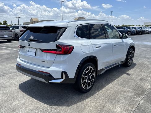 New 2026 BMW X1 xDrive28i w/ Convenience Package AWD/4WD image 7