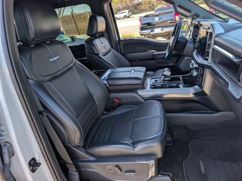 Used 2024 Ford F150 Platinum AWD/4WD image 8