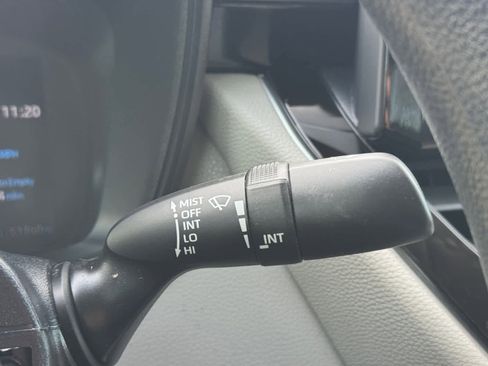 Used 2022 Toyota Corolla LE image 16