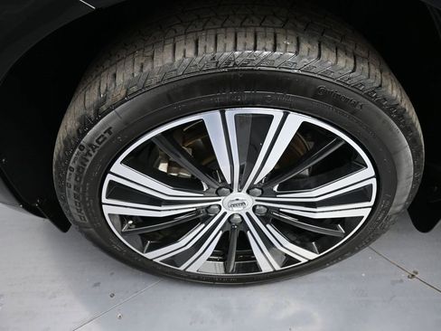 Used 2022 Volvo XC60 B5 Inscription w/ Advanced Package image 14