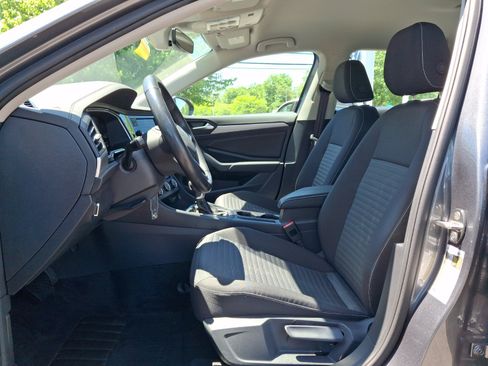 Certified 2024 Volkswagen Jetta S FWD image 14