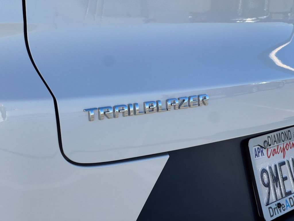 Used 2024 Chevrolet TrailBlazer LT FWD image 22