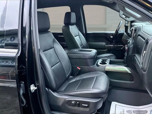 Used 2020 Chevrolet Silverado 3500 LTZ w/ LTZ Plus Package image 6