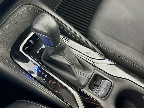 Used 2019 Toyota Corolla SE FWD image 23