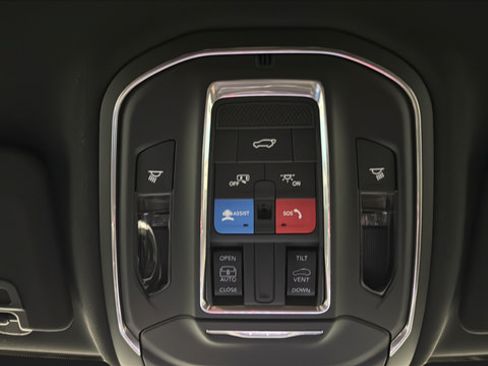 New 2026 Jeep Grand Cherokee L 4WD image 34