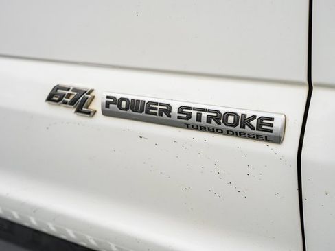 Used 2020 Ford F350 Lariat w/ Lariat Ultimate Package image 16