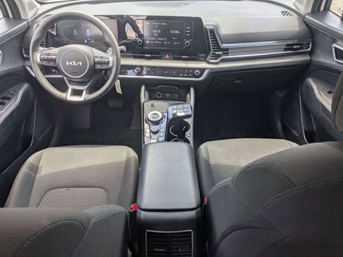 Used 2023 Kia Sportage LX AWD/4WD image 15