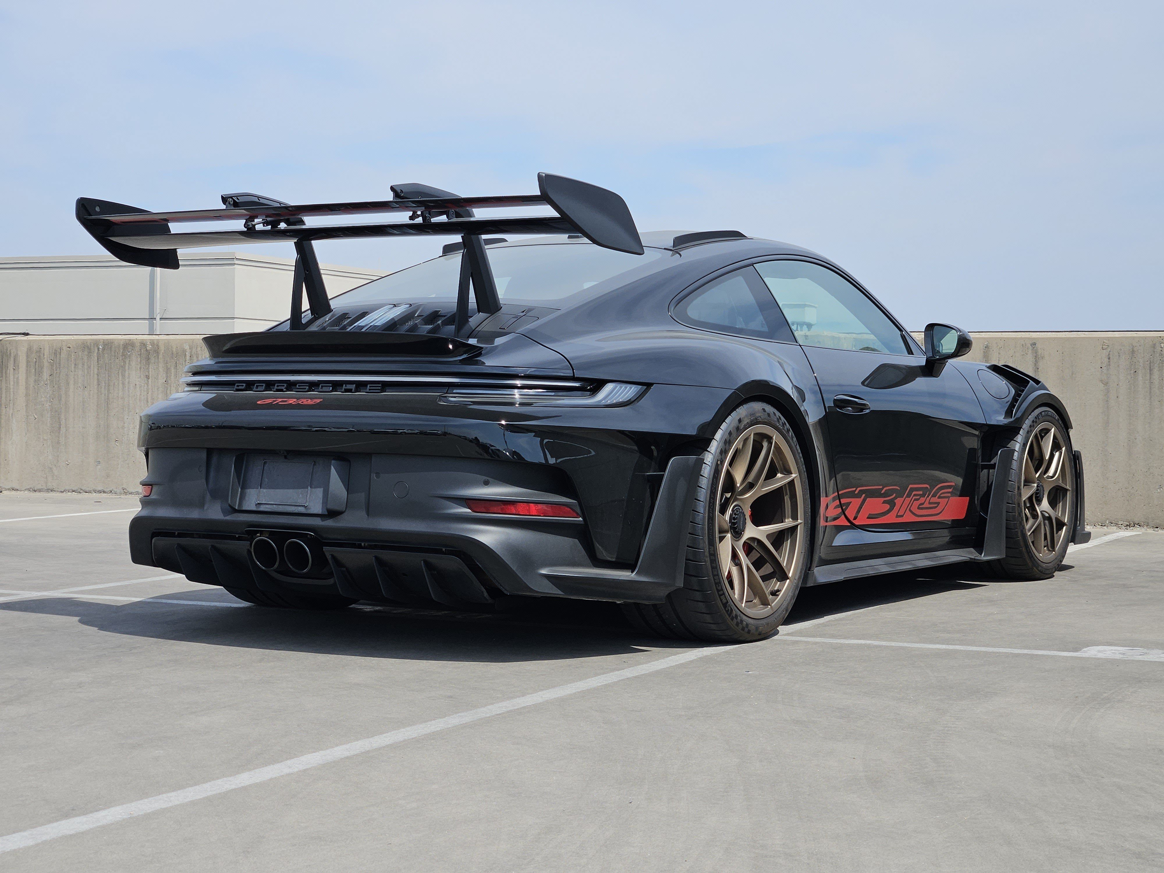 Used 2023 Porsche 911 GT3 RS RWD image 8