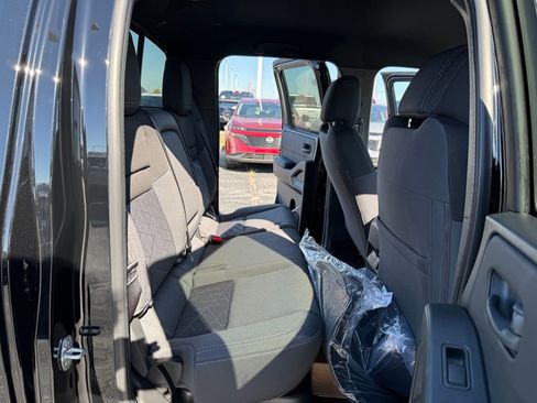 New 2026 Nissan Frontier SV image 18