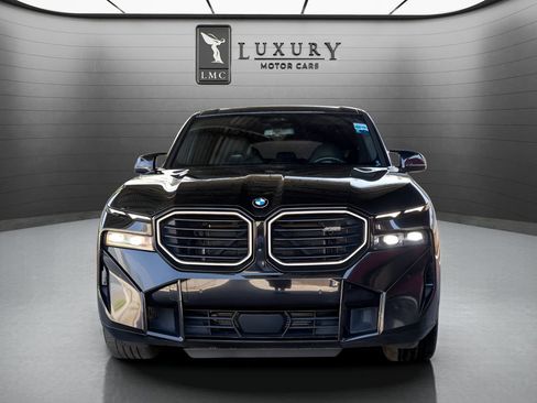 Used 2023 BMW XM AWD/4WD image 3