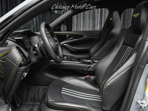 Used 2025 Aston Martin DBX 707 AWD/4WD image 18