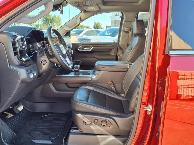 Used 2025 GMC Sierra 1500 SLT AWD/4WD image 19