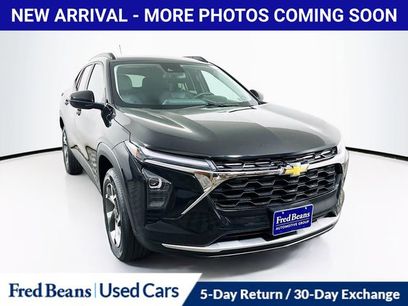 Used 2025 Chevrolet Trax LT w/ Driver Confidence Package