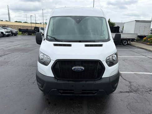 Used 2023 Ford Transit 250 Medium Roof AWD image 3