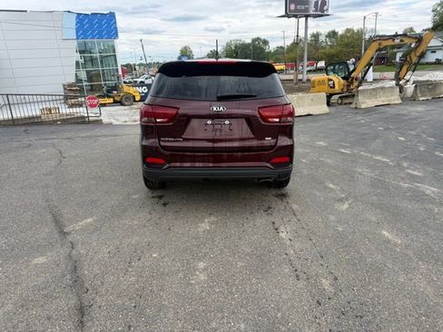 Used 2019 Kia Sorento FWD image 7