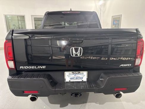 Used 2023 Honda Ridgeline Black Edition image 8
