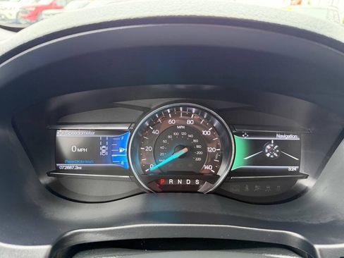 Used 2017 Ford Explorer Limited w/ Equipment Group 301A AWD/4WD image 22