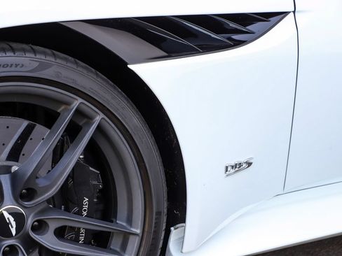 Used 2019 Aston Martin DBS Superleggera RWD image 43