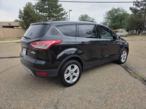 Used 2015 Ford Escape SE FWD image 8