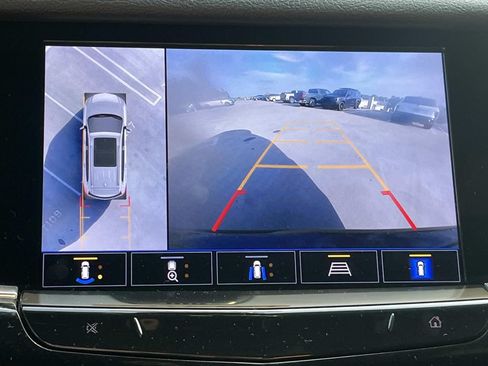 Used 2022 Cadillac XT6 Sport w/ Technology Package AWD/4WD image 44