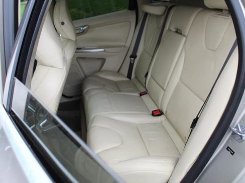 Used 2014 Volvo XC60 3.2 FWD image 23