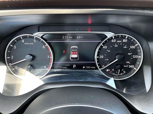 Used 2023 Nissan Rogue SL AWD/4WD image 25