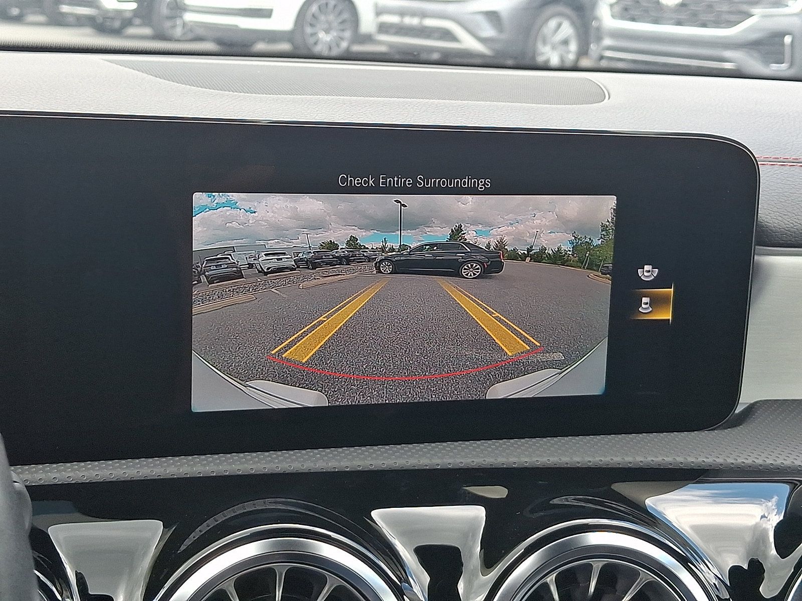 Used 2023 Mercedes-Benz CLA 250 4MATIC image 19