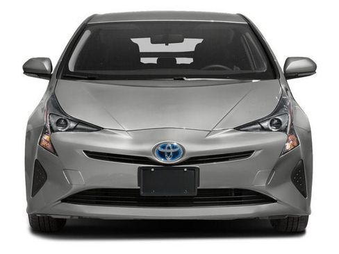 Used 2017 Toyota Prius Three FWD image 4
