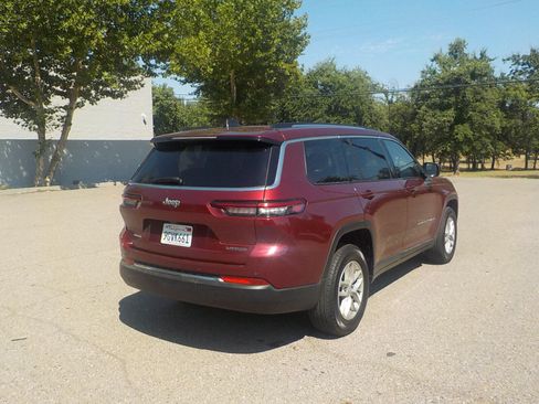 Used 2023 Jeep Grand Cherokee L Laredo w/ Trailer Tow Group (B) AWD/4WD image 19