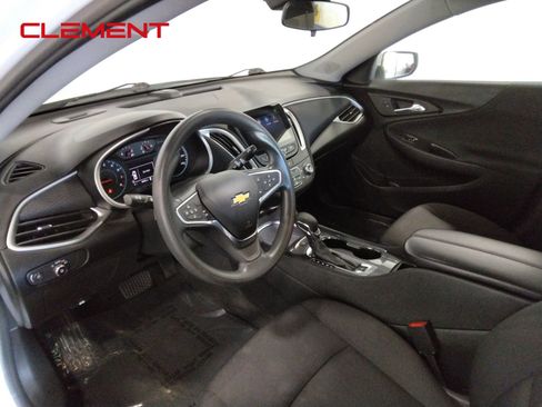 Used 2023 Chevrolet Malibu LT w/ Driver Confidence Package image 25