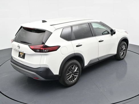 Used 2023 Nissan Rogue S FWD image 23