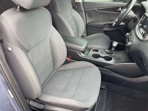 Used 2020 Kia Sorento S FWD image 34