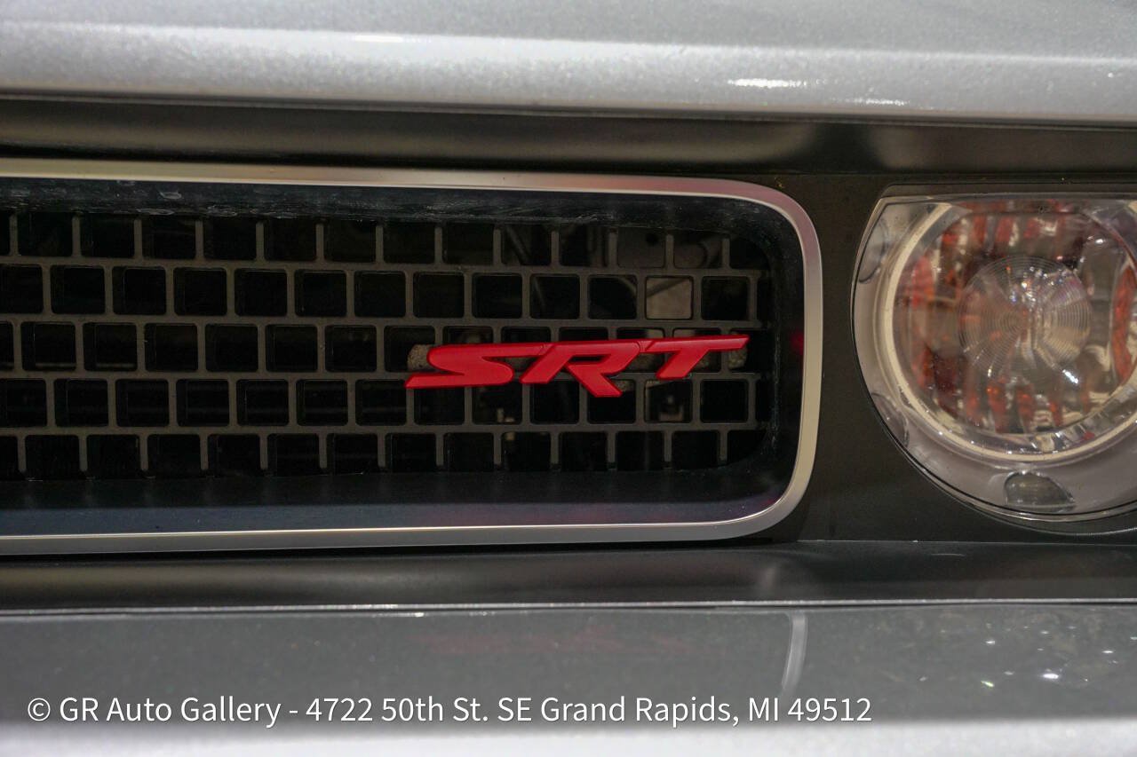 Used 2013 Dodge Challenger SRT8 w/ Harman Kardon Audio Group RWD image 21