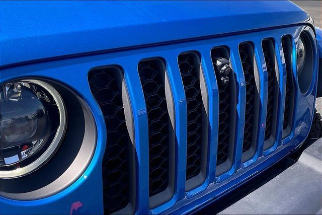 Certified 2023 Jeep Gladiator Mojave w/ LED Lighting Group AWD/4WD image 30
