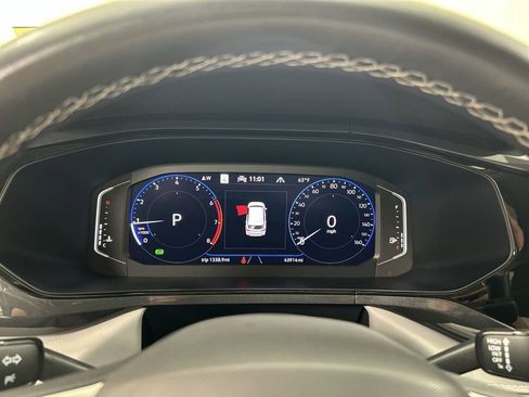 Certified 2022 Volkswagen Taos SEL AWD/4WD image 13