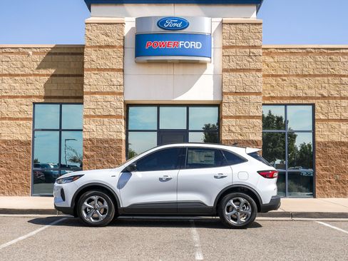 New 2025 Ford Escape ST-Line w/ Tech Pack #1 image 9