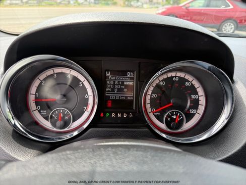 Used 2015 Dodge Grand Caravan R/T FWD image 12