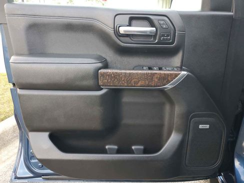 Used 2019 GMC Sierra 1500 Denali w/ Technology Package image 19