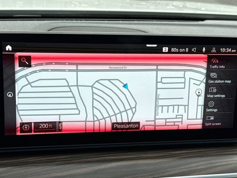 Certified 2023 BMW 530e w/ Premium Package image 24