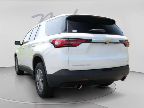 Used 2023 Chevrolet Traverse LT AWD/4WD image 5